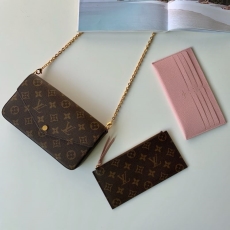 LV Purse